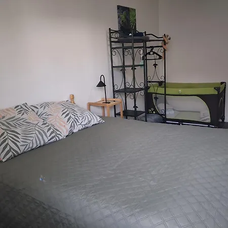 Lili Casa *